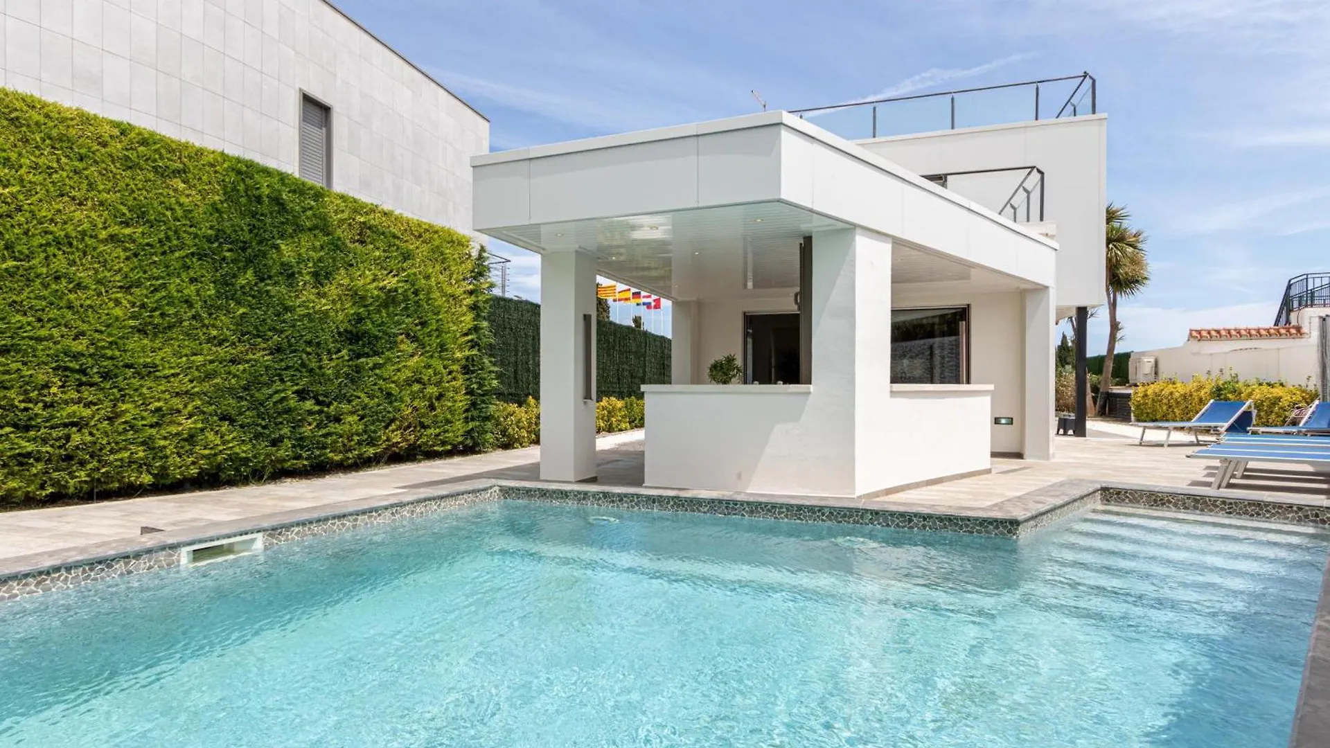 Casa Moderna Con Piscina, Wi-Fi, Aa, Barbacoa Y Parking En Sant Pere Pescador - Es-89-73 Villa
